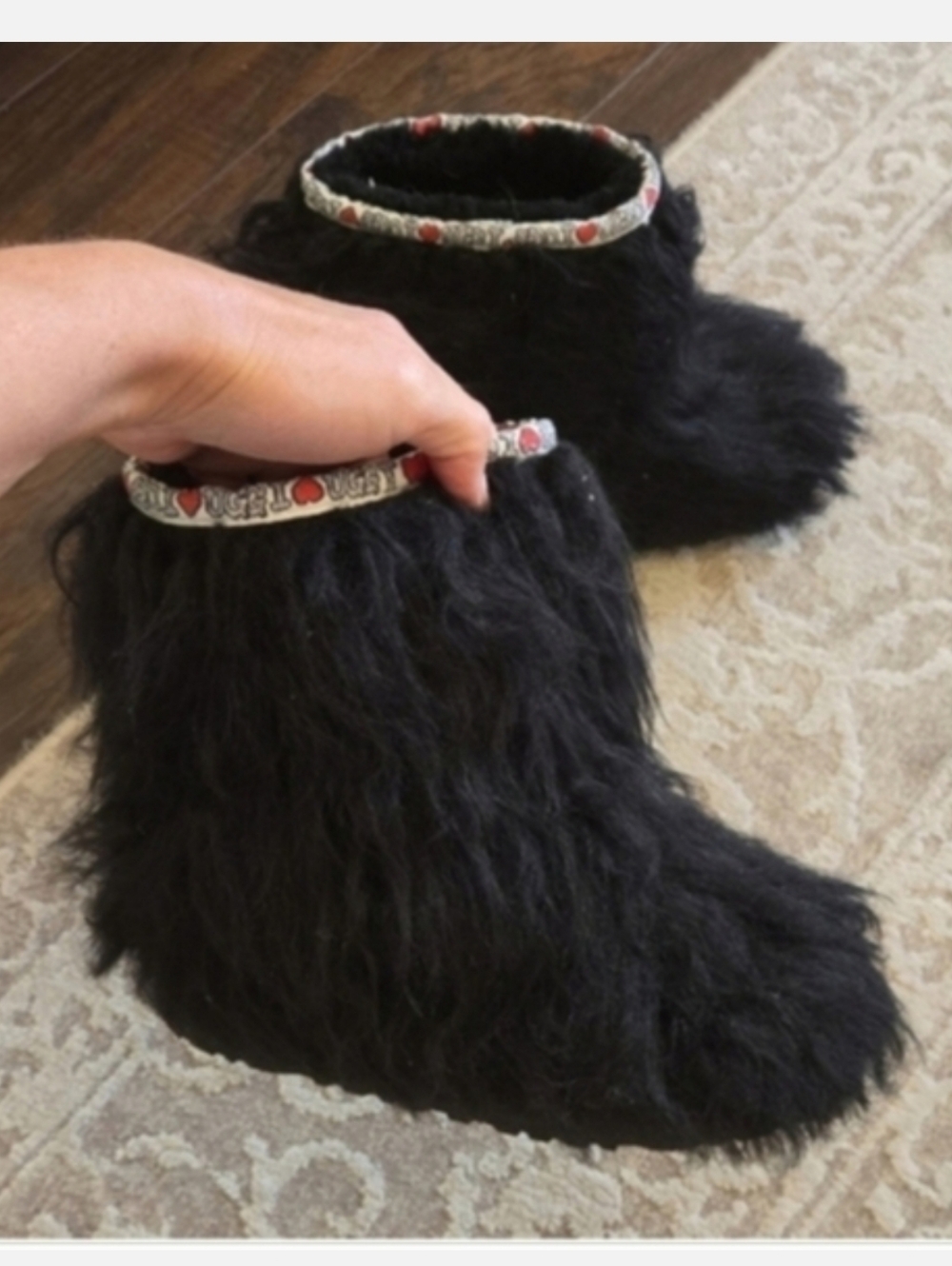 UGG Kids Black Furry Boots Size 3